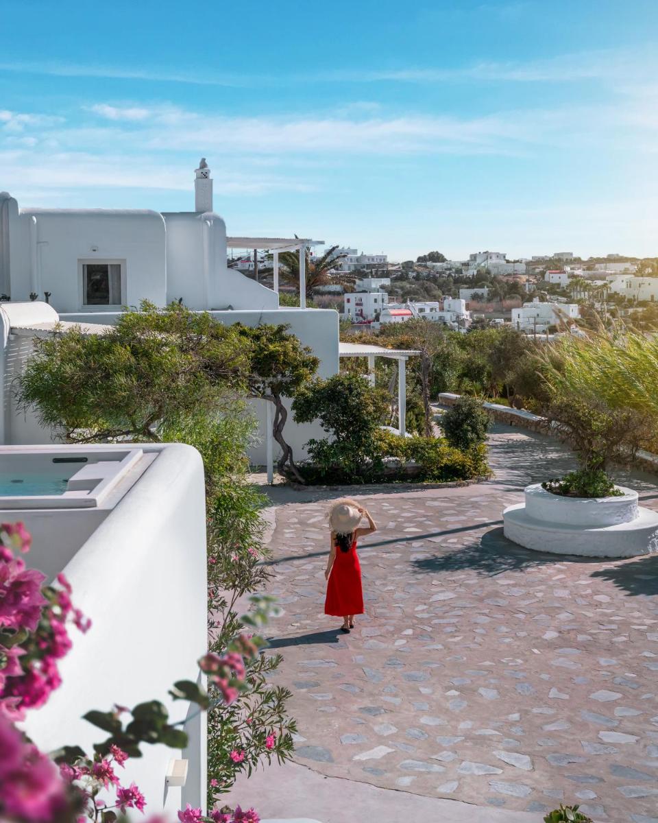 Ostraco Suites