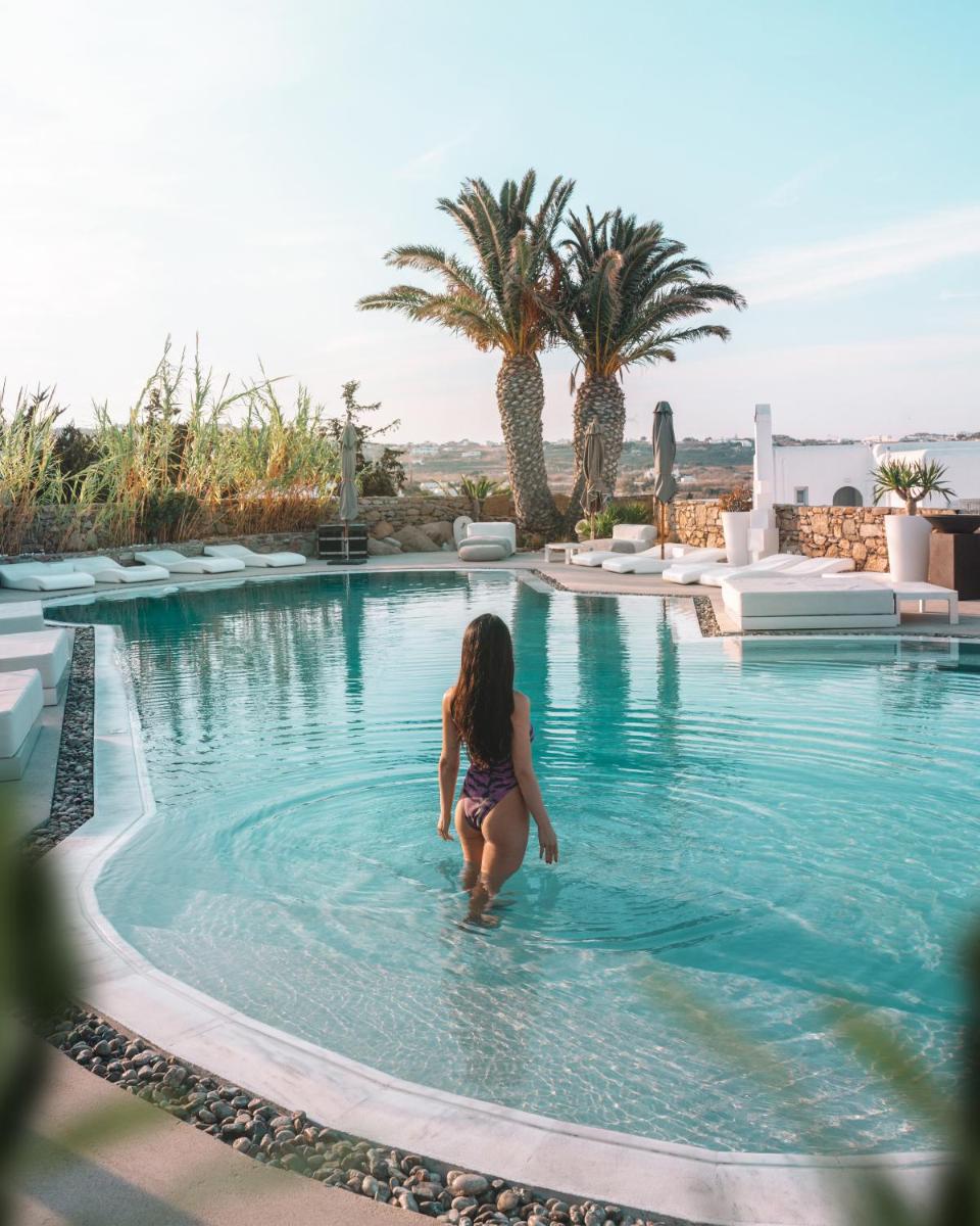 Ostraco Suites