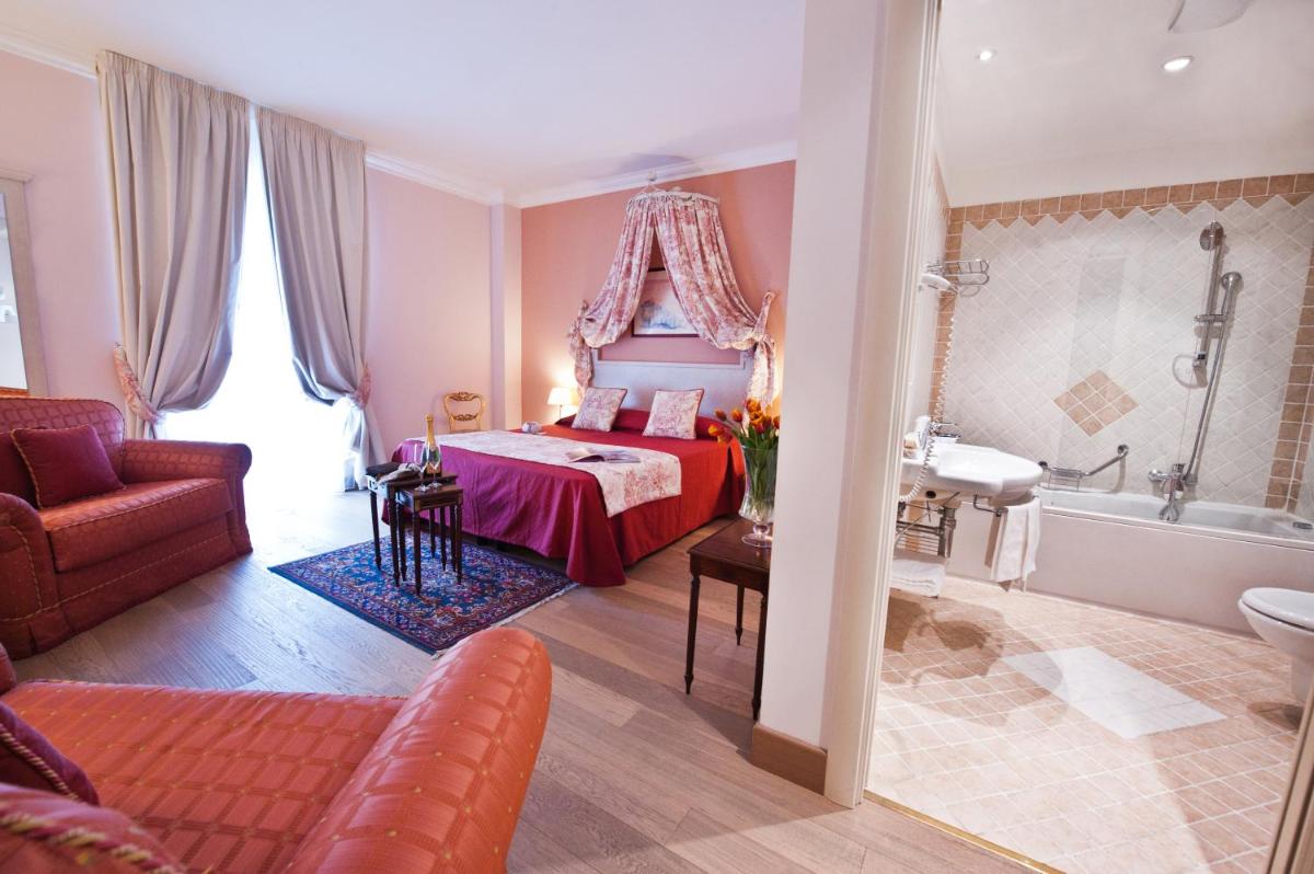 OSTUNI PALACE - Hotel Ristorante & SPA