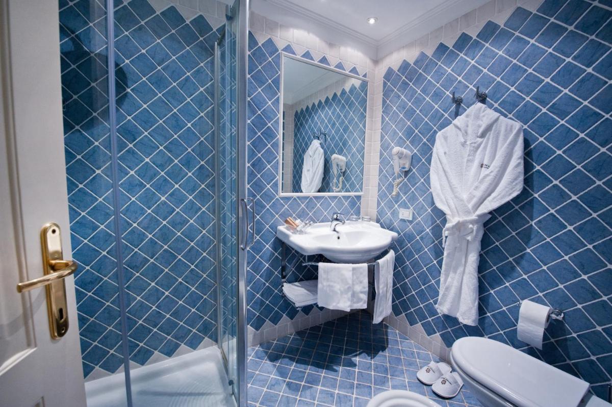 OSTUNI PALACE - Hotel Ristorante & SPA