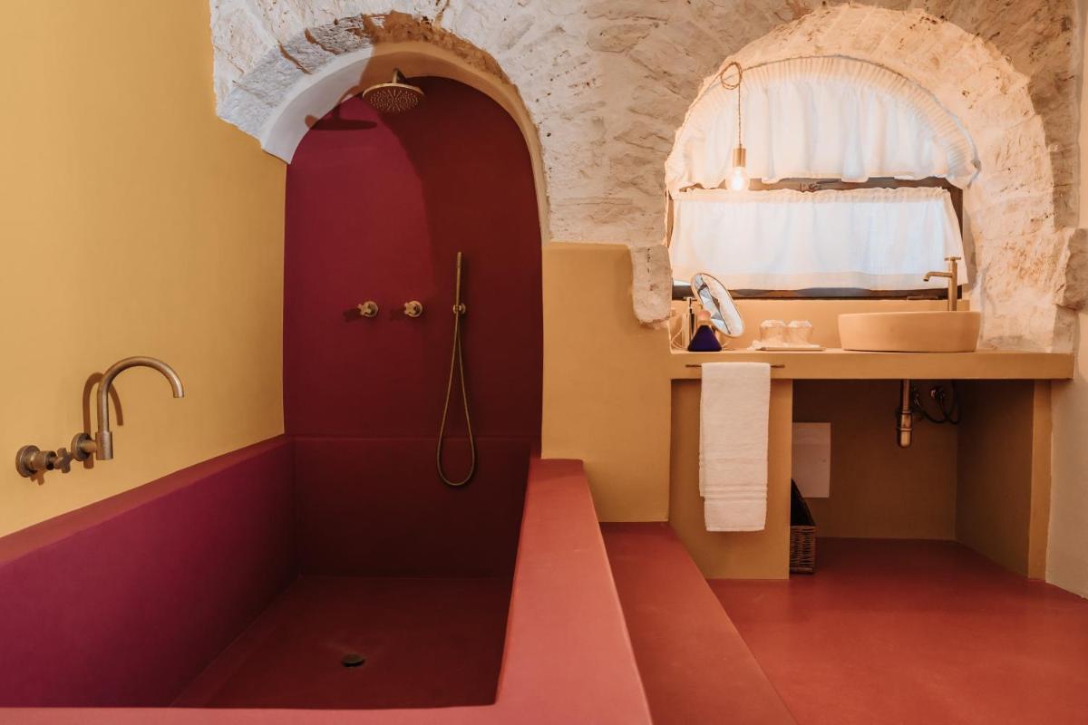 OZIO - Il trullo rosso