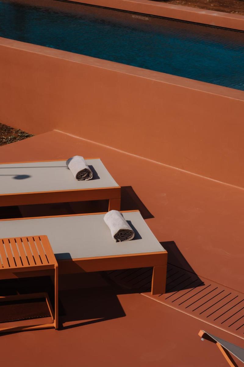 OZIO - Il trullo rosso