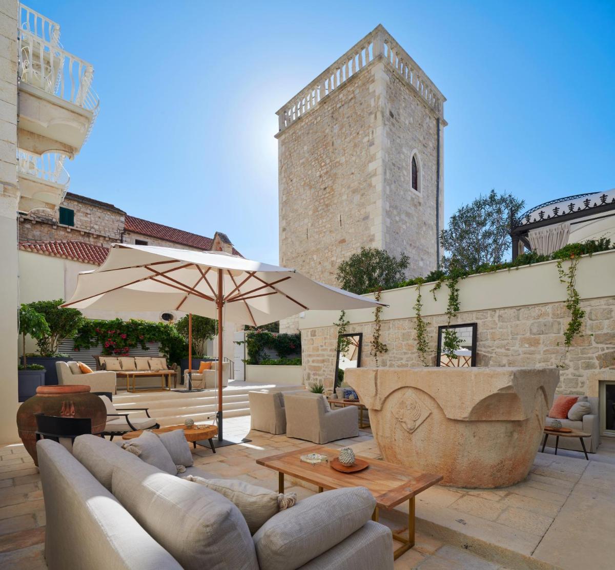 Palace Elisabeth Hvar Hotel - The Leading Hotels of the World