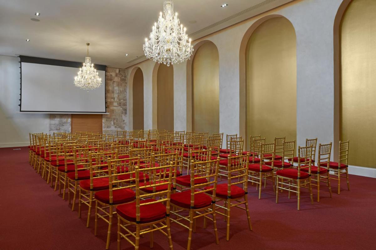 Palace Elisabeth Hvar Hotel - The Leading Hotels of the World