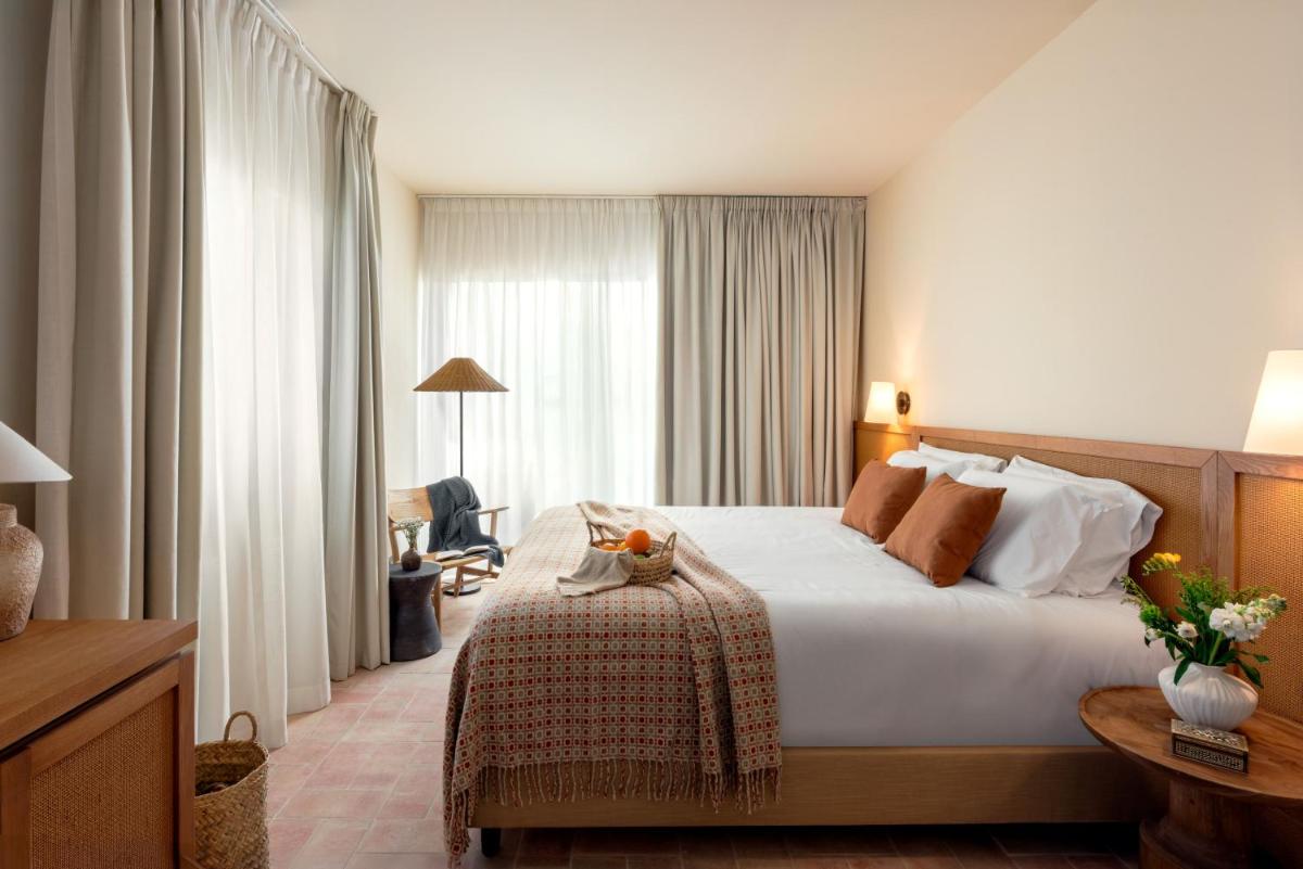 Palácio de Tavira, a Small Luxury Hotel of the World