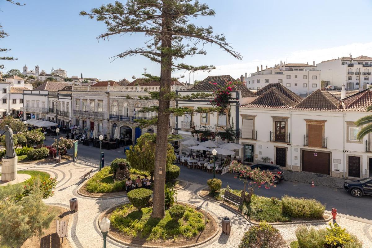 Palácio de Tavira, a Small Luxury Hotel of the World