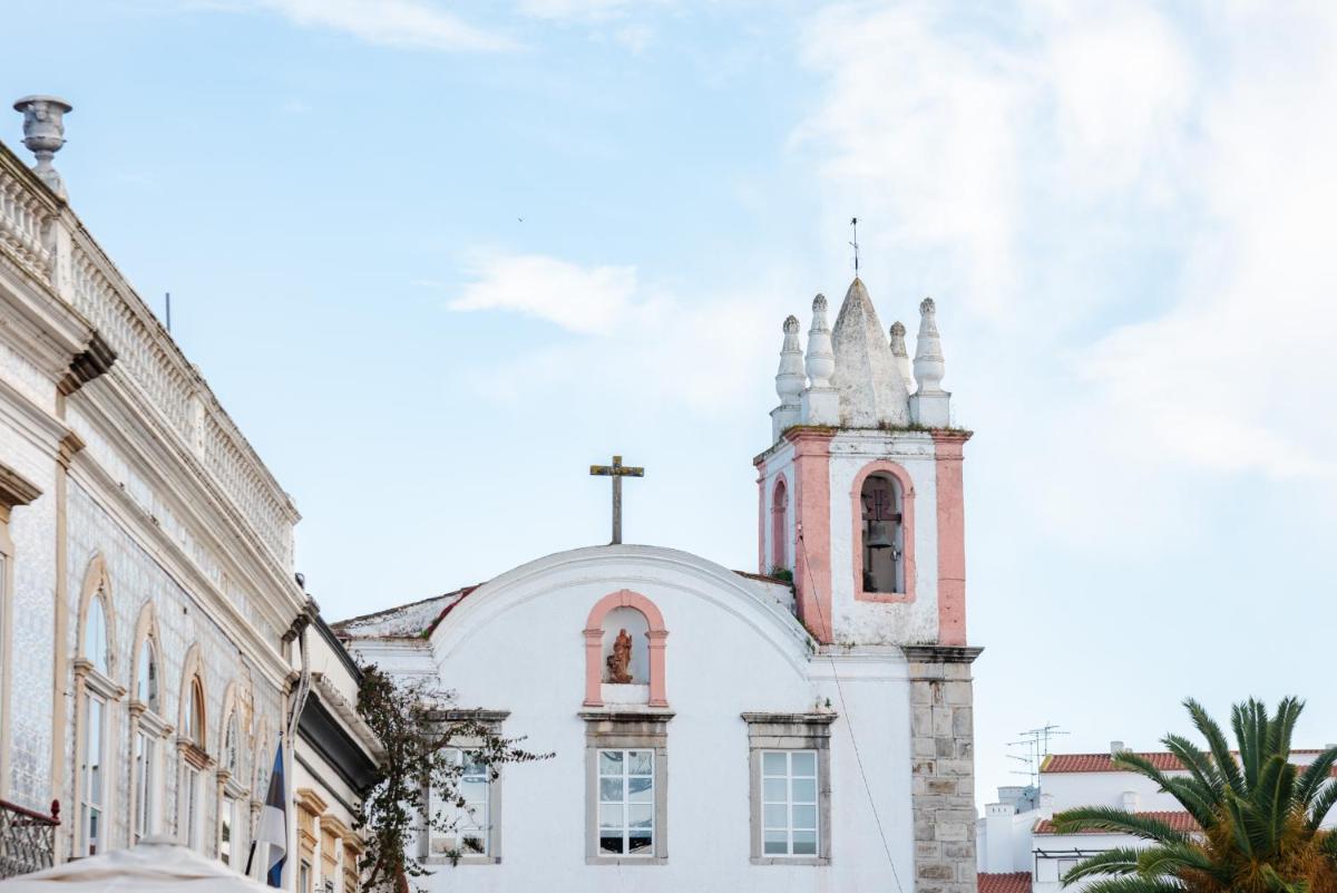 Palácio de Tavira, a Small Luxury Hotel of the World