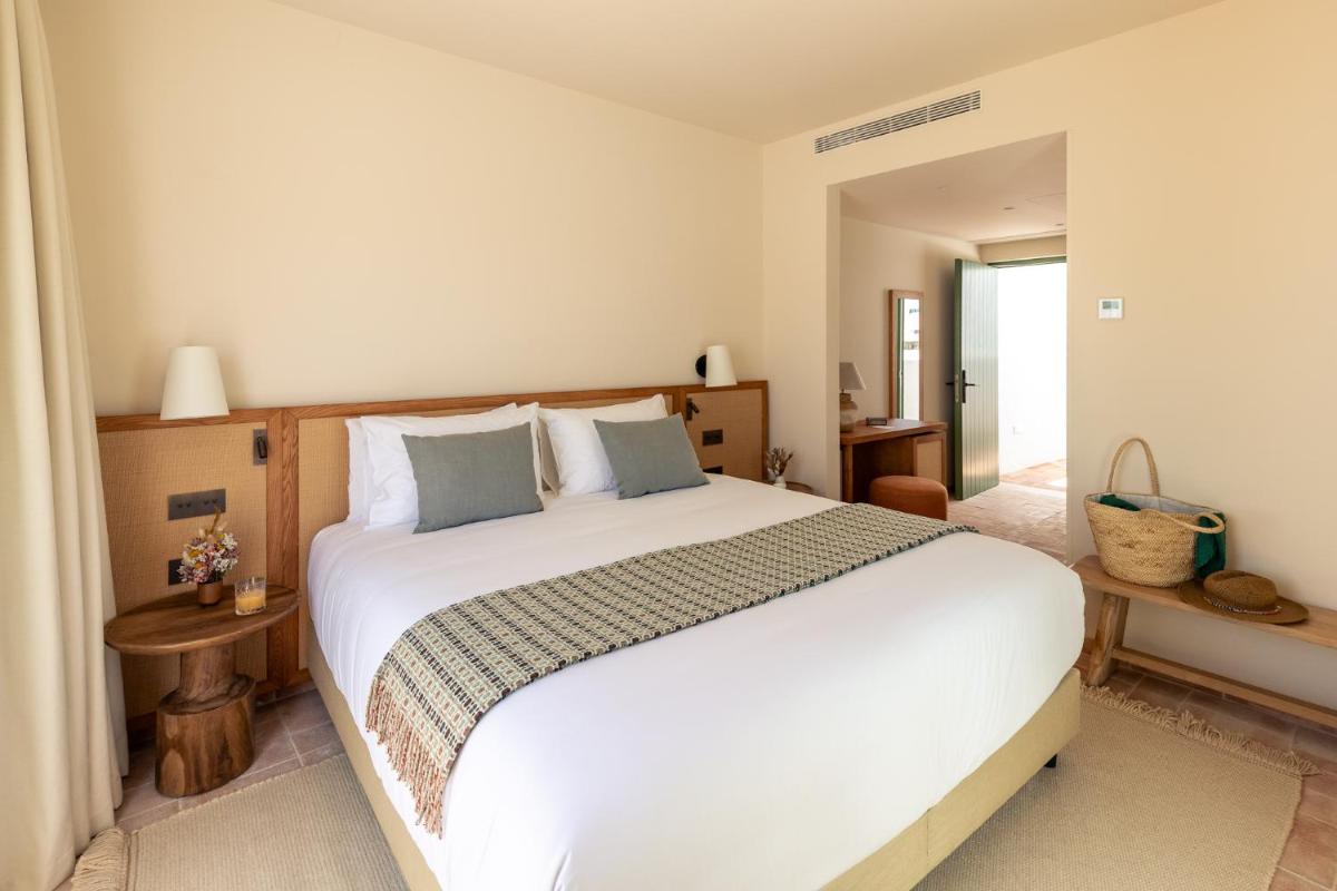 Palácio de Tavira, a Small Luxury Hotel of the World
