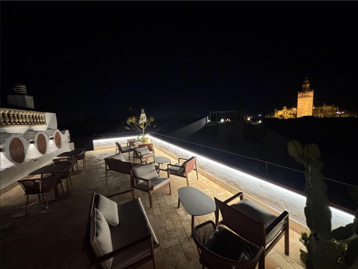 Palacio Marmoles by Valcambre