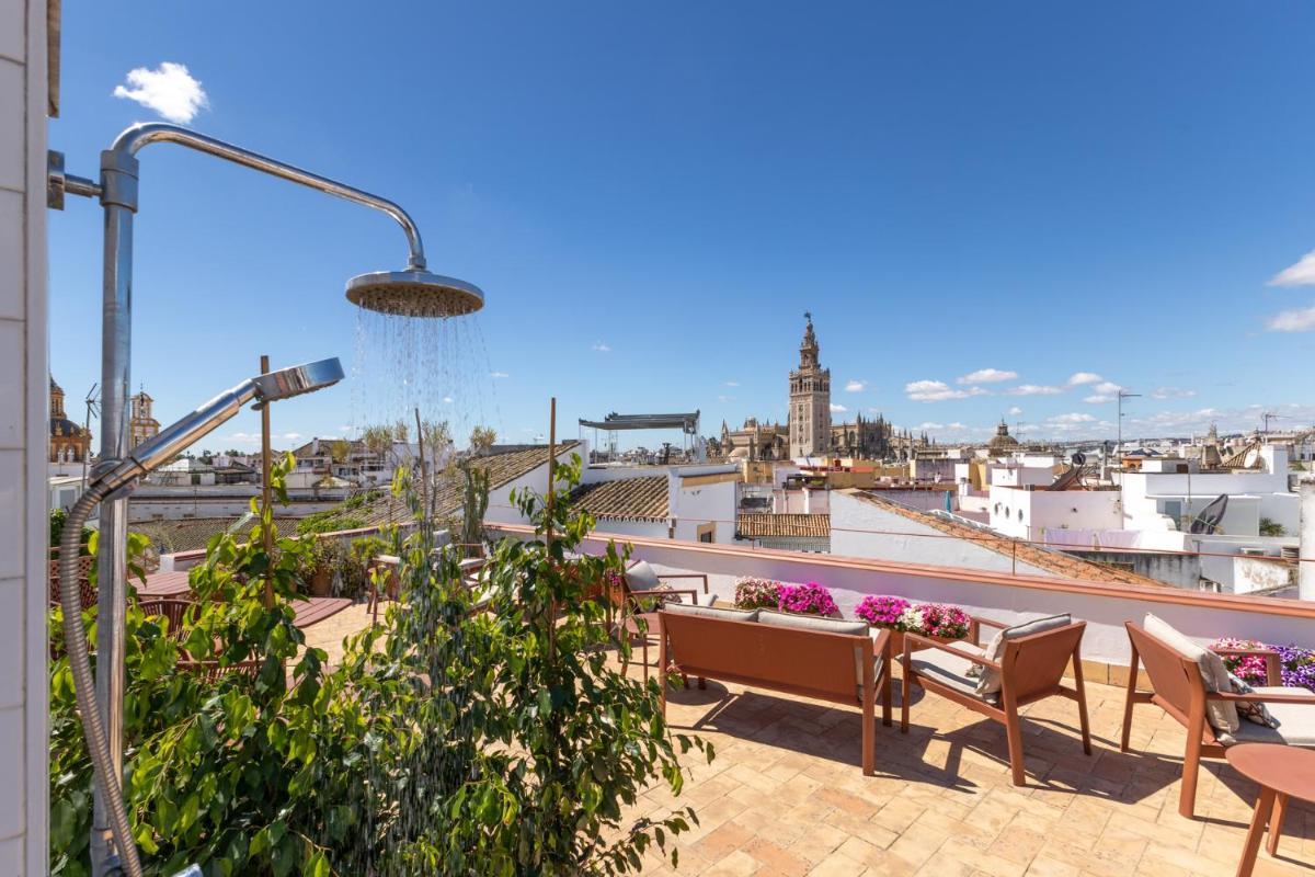 Palacio Marmoles by Valcambre