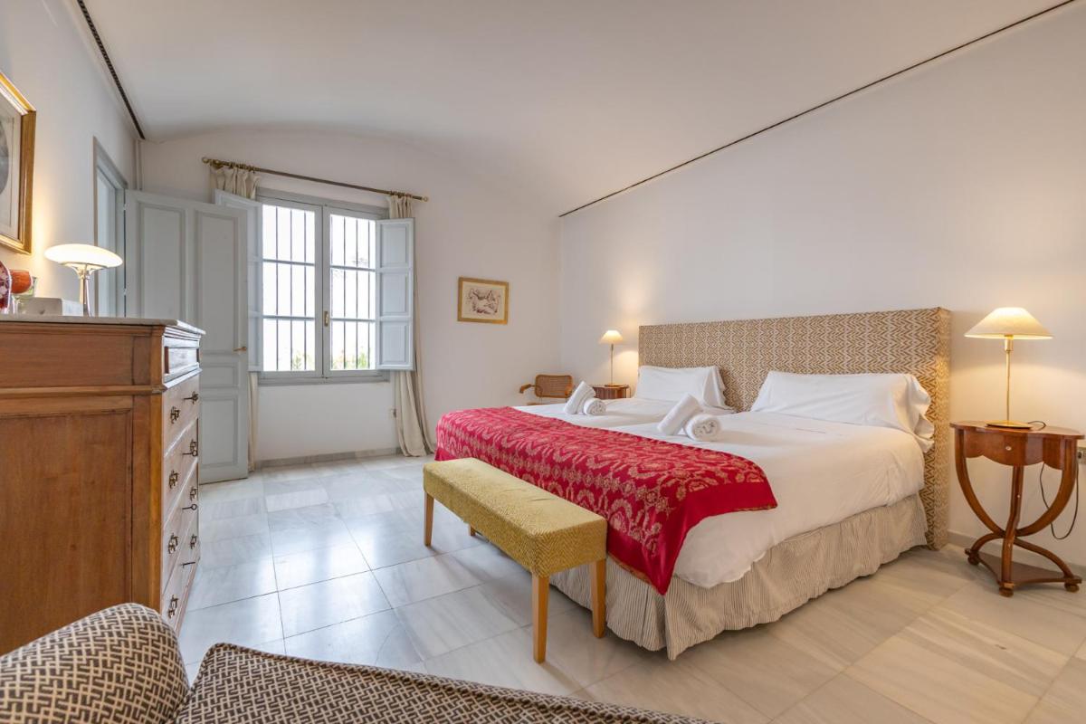 Palacio Marmoles by Valcambre