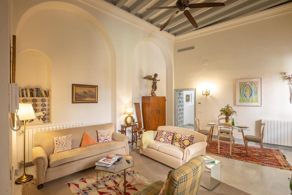 Palacio Marmoles by Valcambre