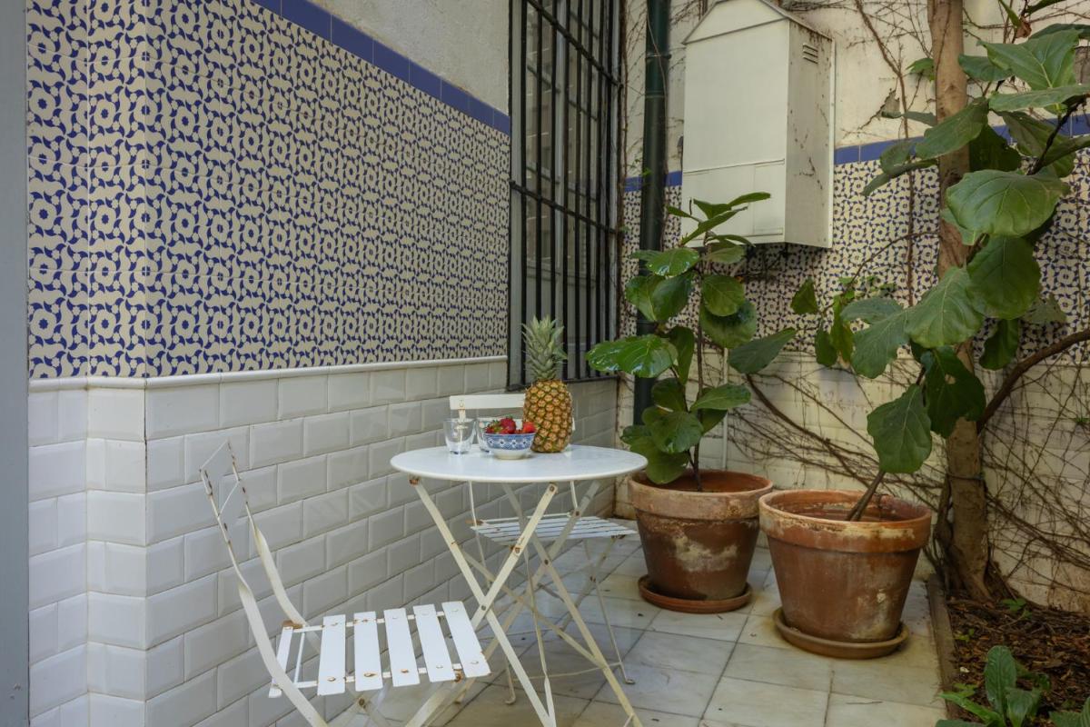 Palacio Marmoles by Valcambre