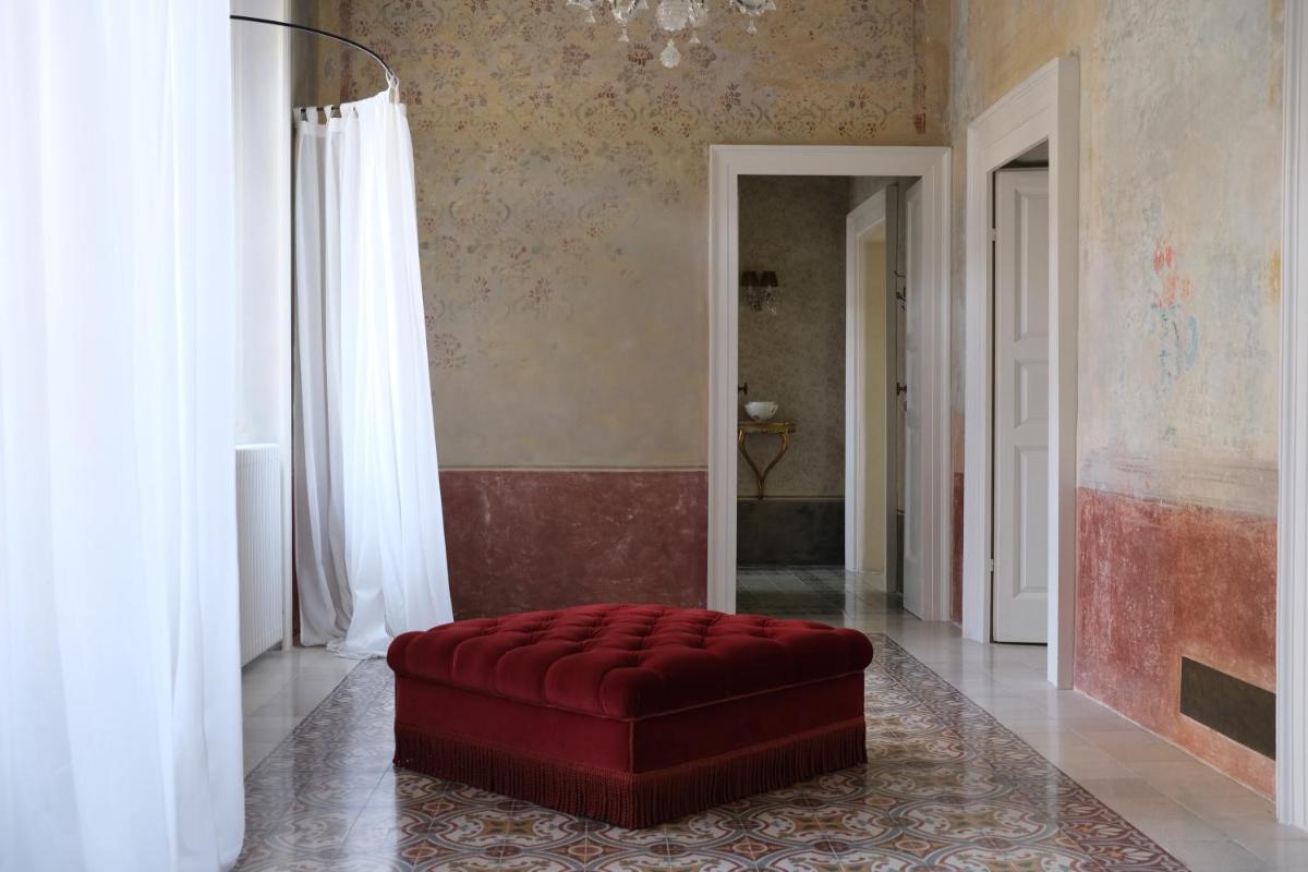 Palazzo Albricci Peregrini