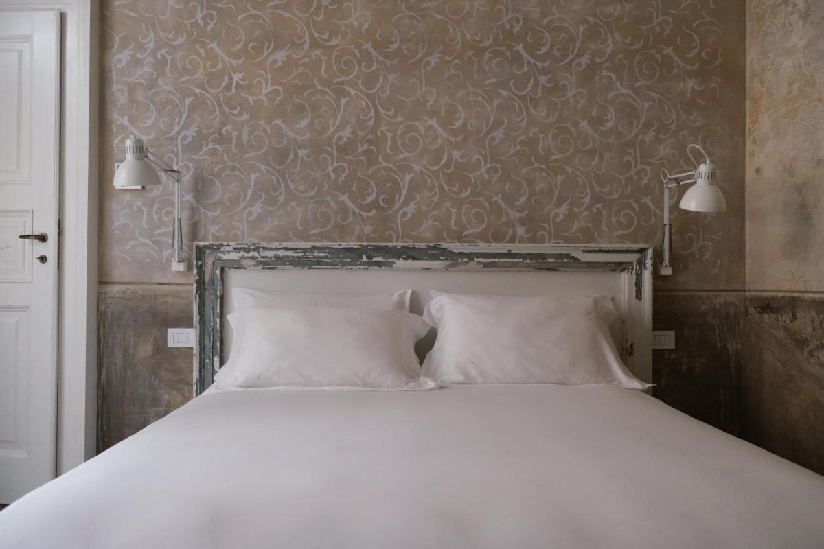 Palazzo Albricci Peregrini