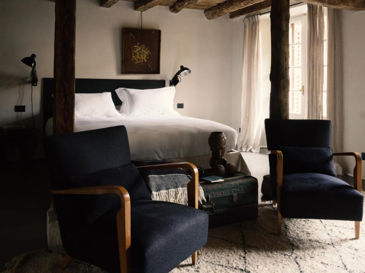 Palazzo Albricci Peregrini