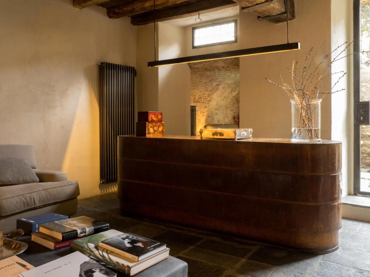 Palazzo Albricci Peregrini