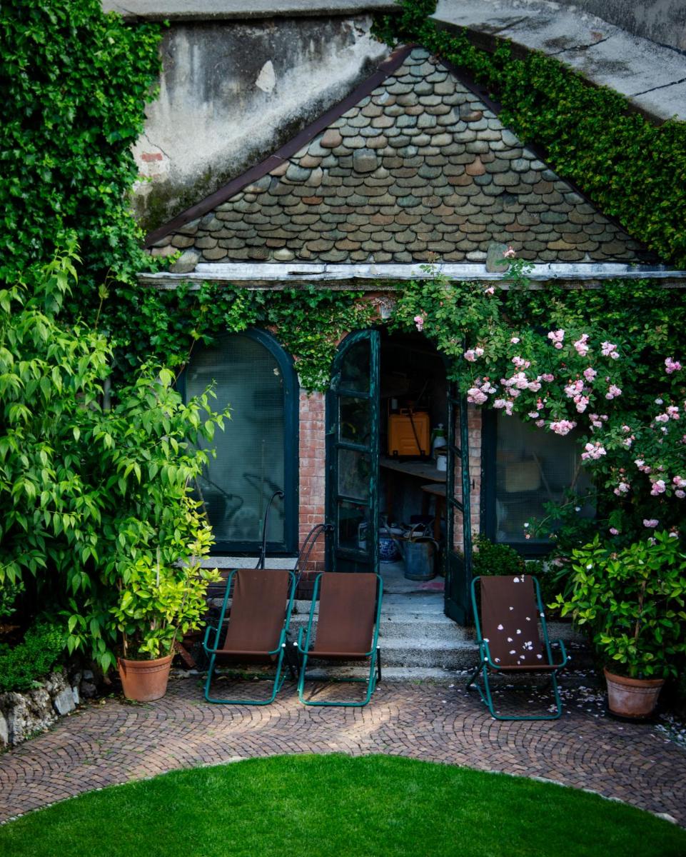 Palazzo Albricci Peregrini