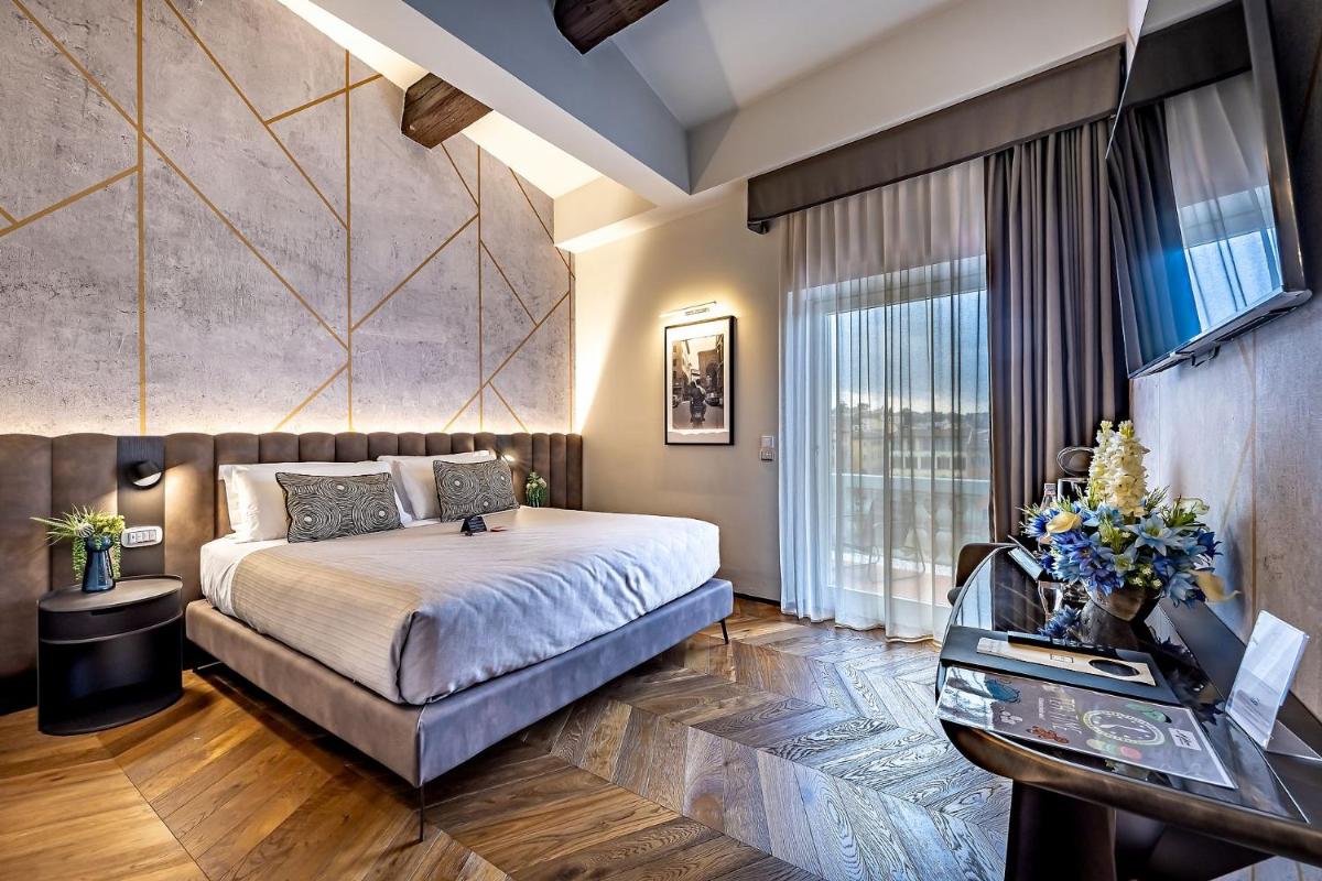 Palazzo Alfieri - Place of Charme