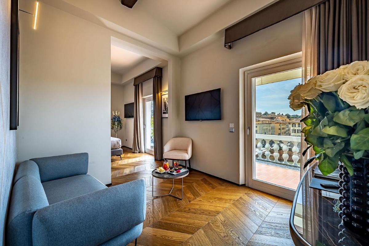 Palazzo Alfieri - Place of Charme