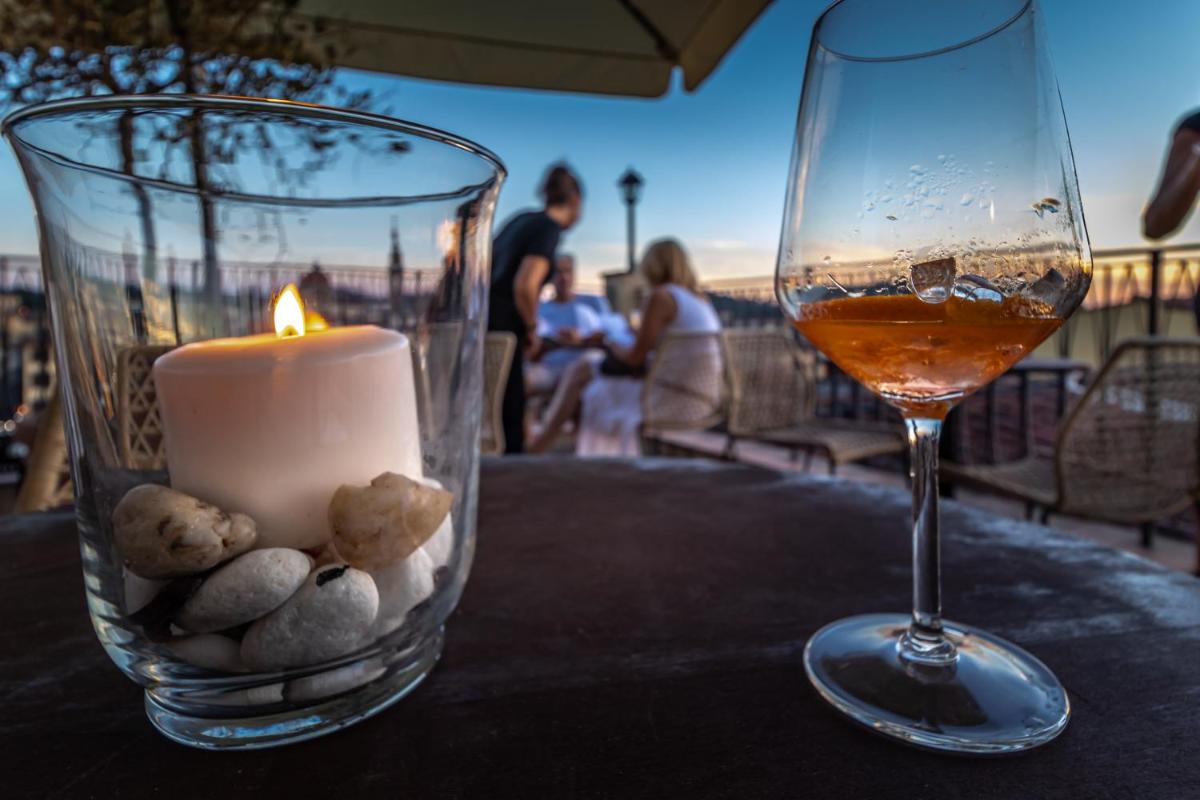 Palazzo Alfieri - Place of Charme