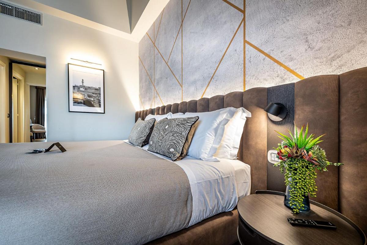 Palazzo Alfieri - Place of Charme