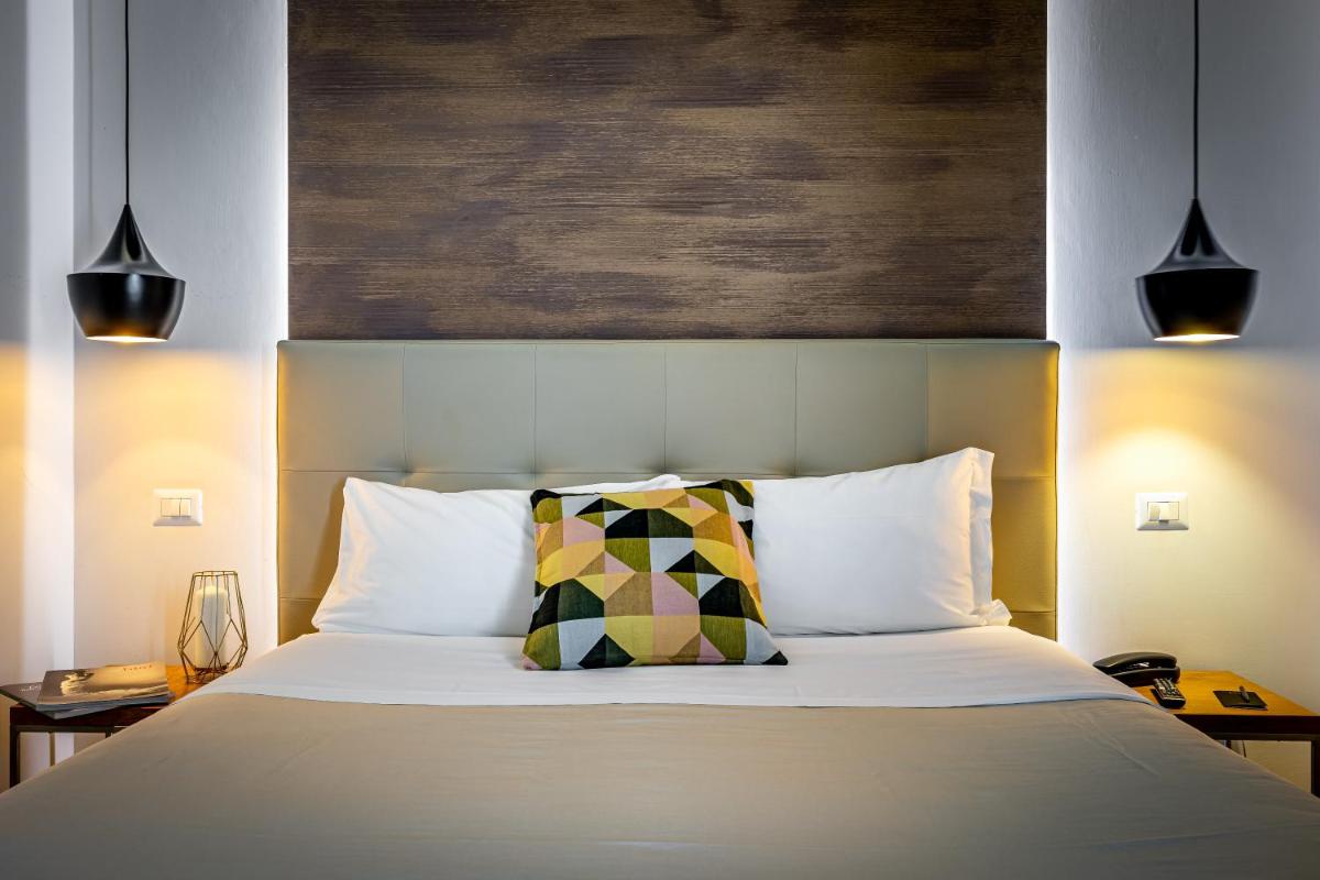 Palazzo Alfieri - Place of Charme