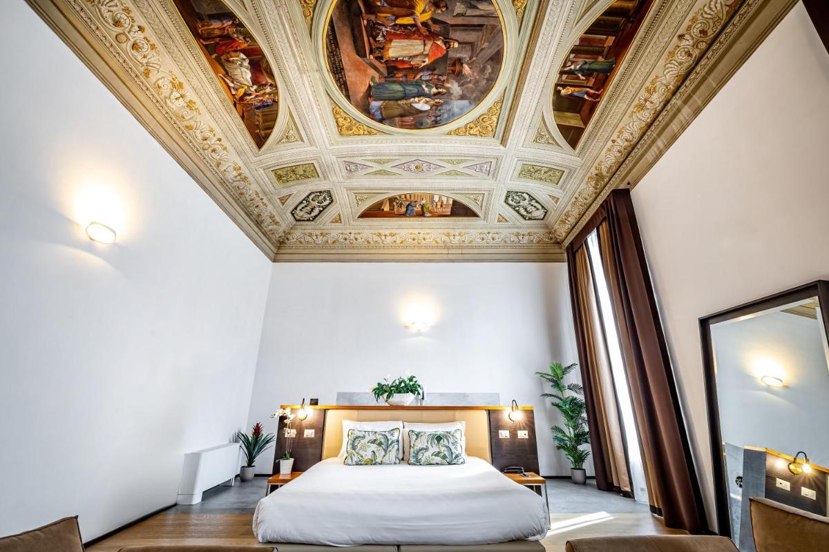 Palazzo Alfieri - Place of Charme