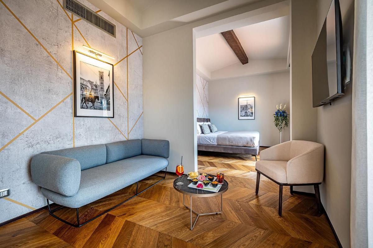 Palazzo Alfieri - Place of Charme