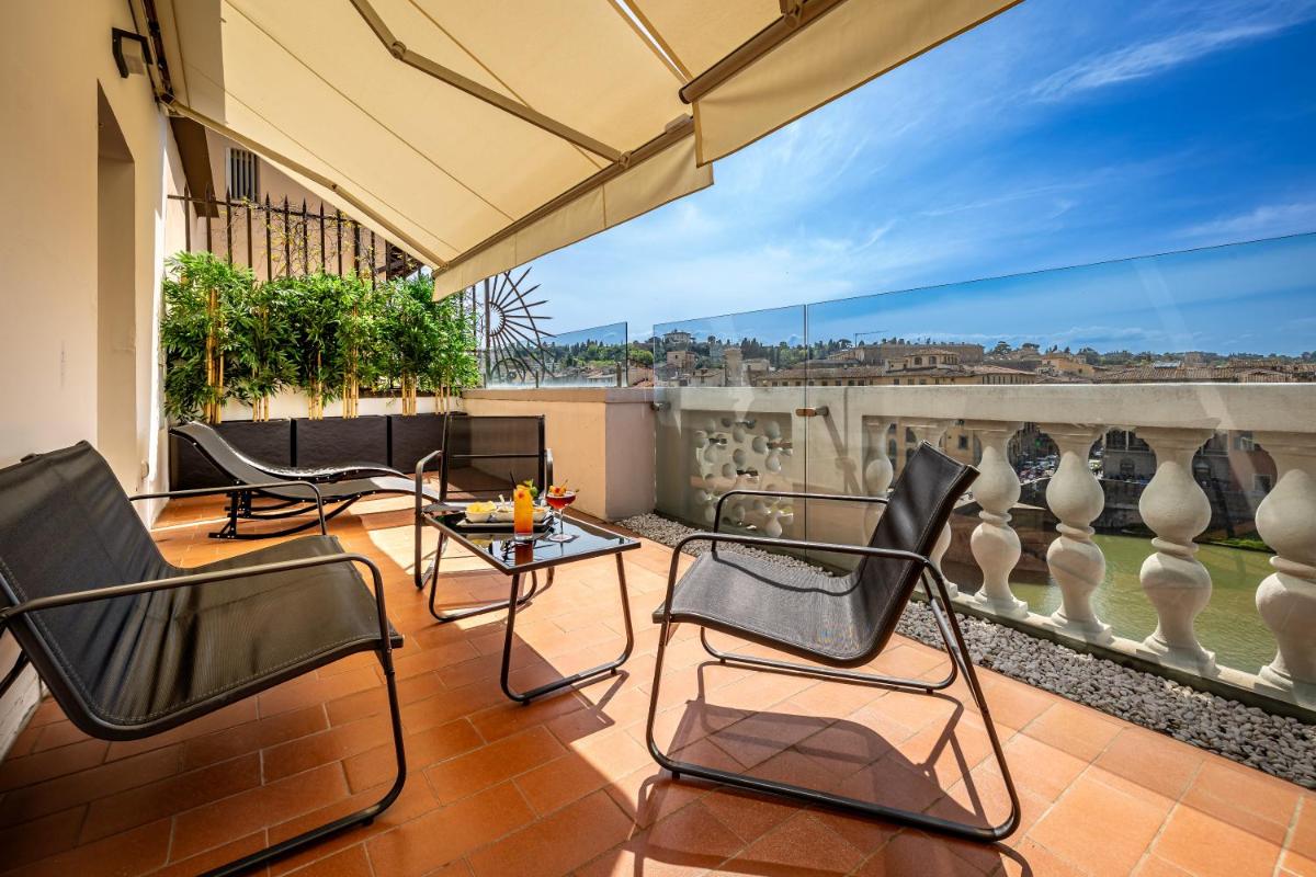 Palazzo Alfieri - Place of Charme