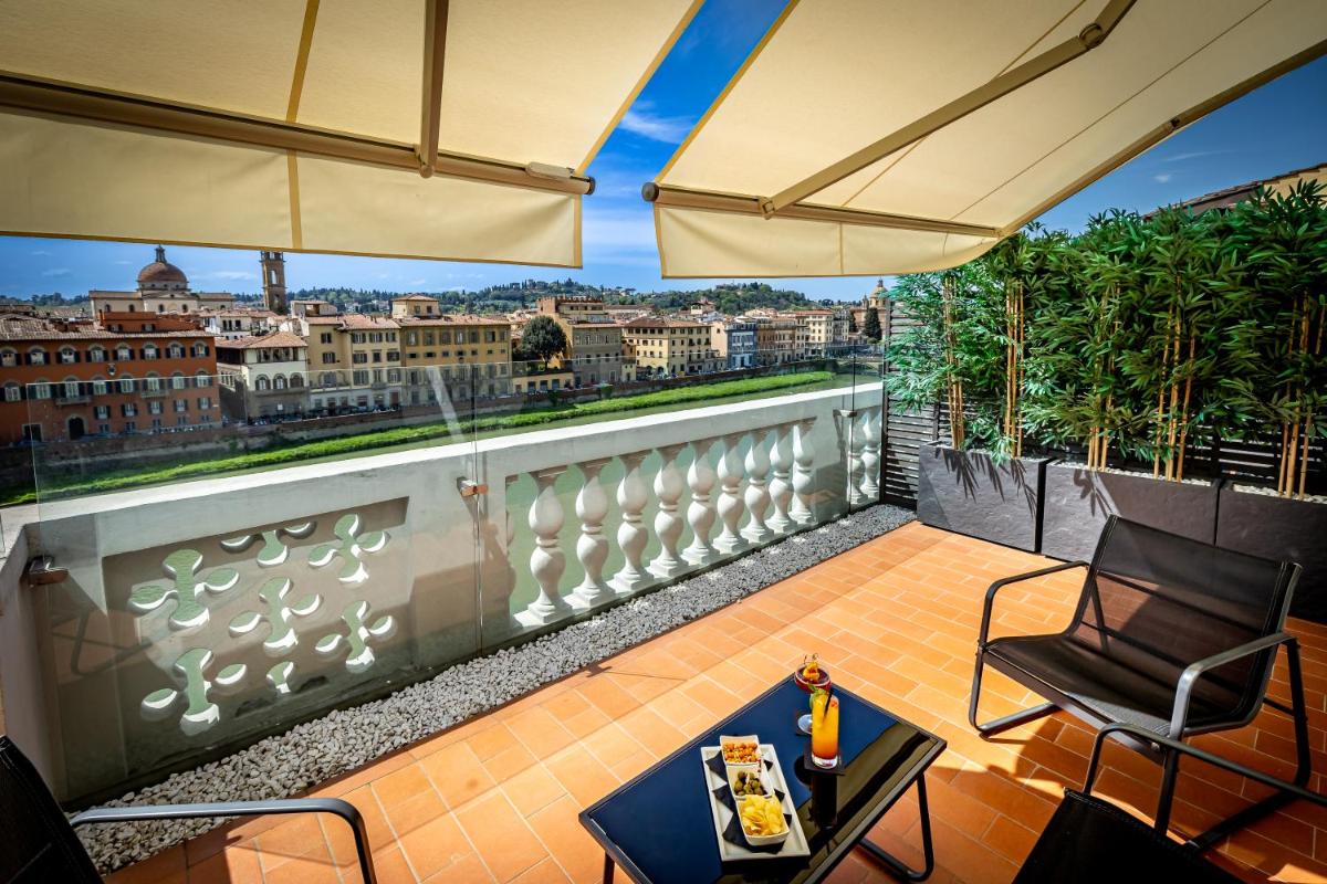 Palazzo Alfieri - Place of Charme