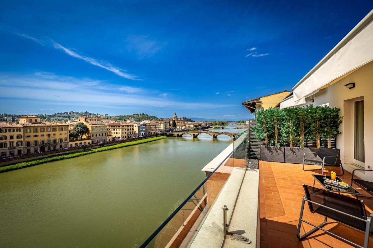 Palazzo Alfieri - Place of Charme