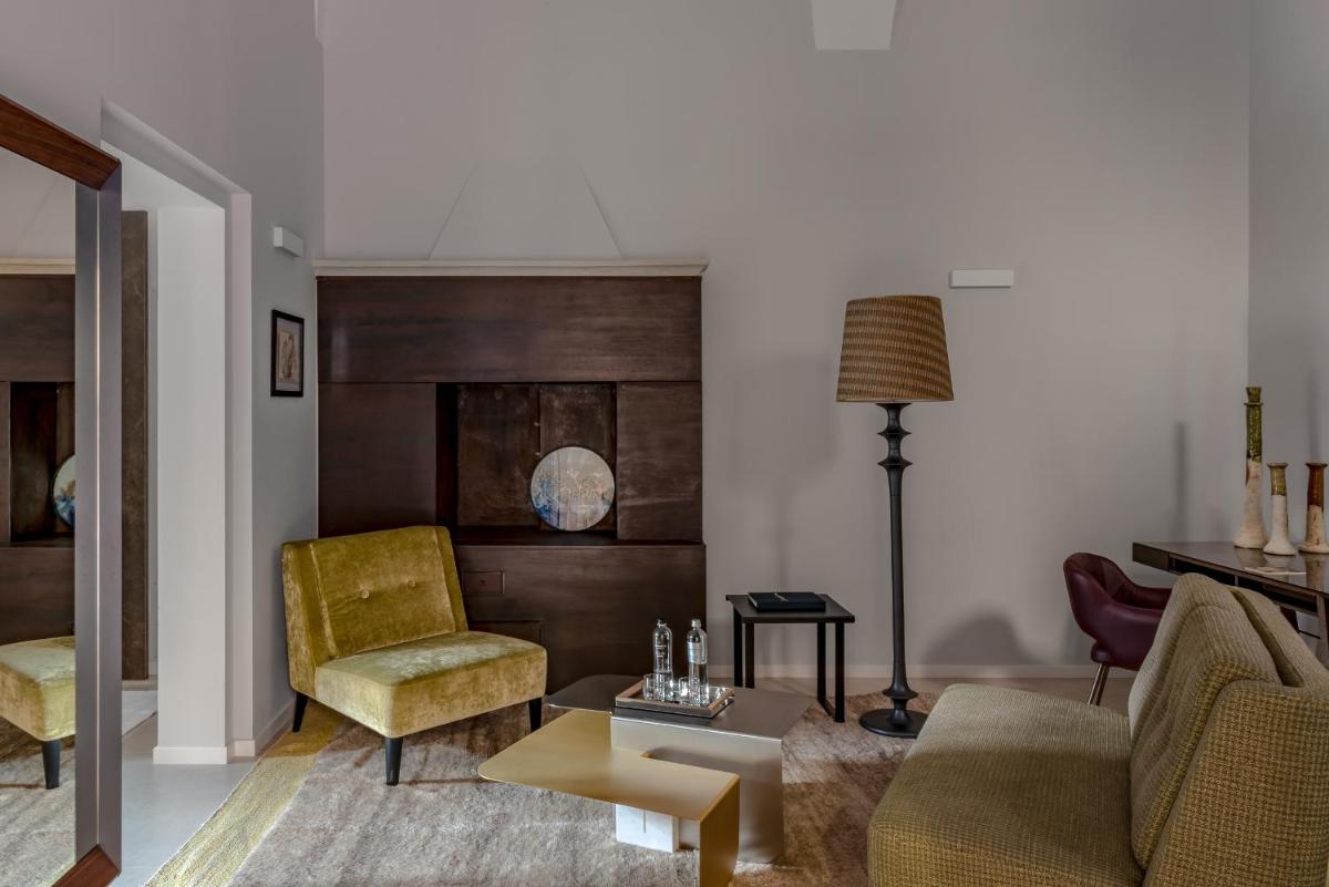 La Fiermontina Palazzo Bozzi Corso Hotel