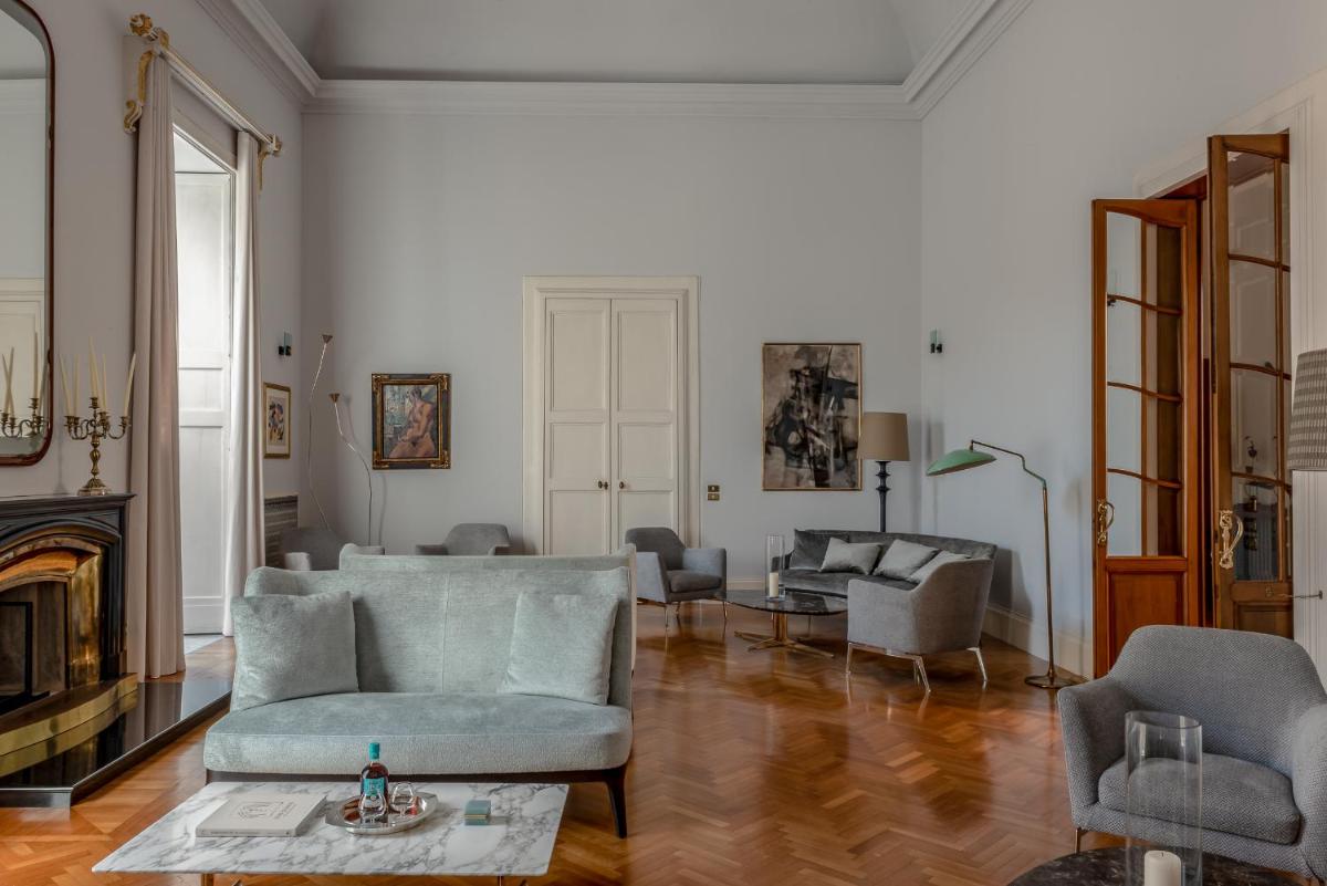 La Fiermontina Palazzo Bozzi Corso Hotel