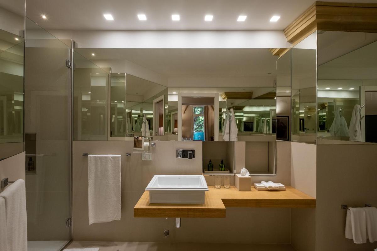 La Fiermontina Palazzo Bozzi Corso Hotel