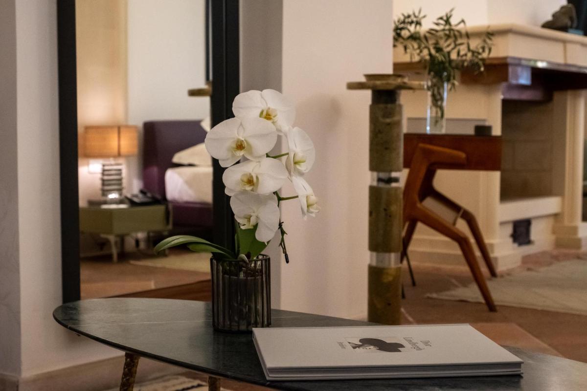 La Fiermontina Palazzo Bozzi Corso Hotel