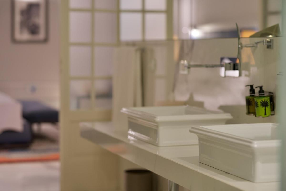 La Fiermontina Palazzo Bozzi Corso Hotel