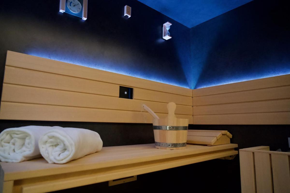 La Fiermontina Palazzo Bozzi Corso Hotel