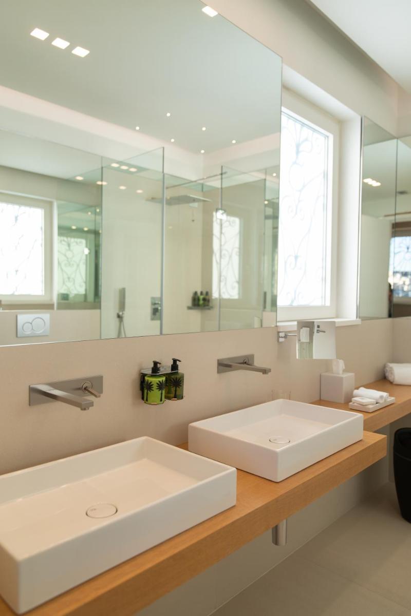 La Fiermontina Palazzo Bozzi Corso Hotel