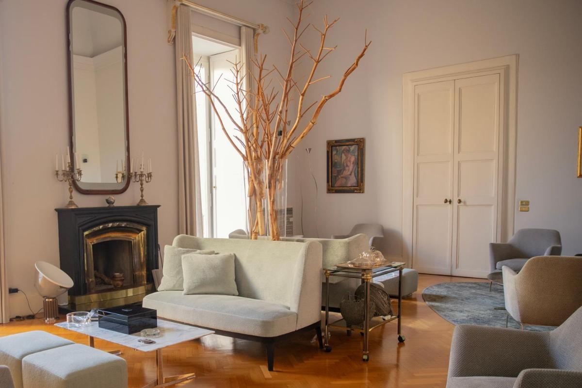 La Fiermontina Palazzo Bozzi Corso Hotel