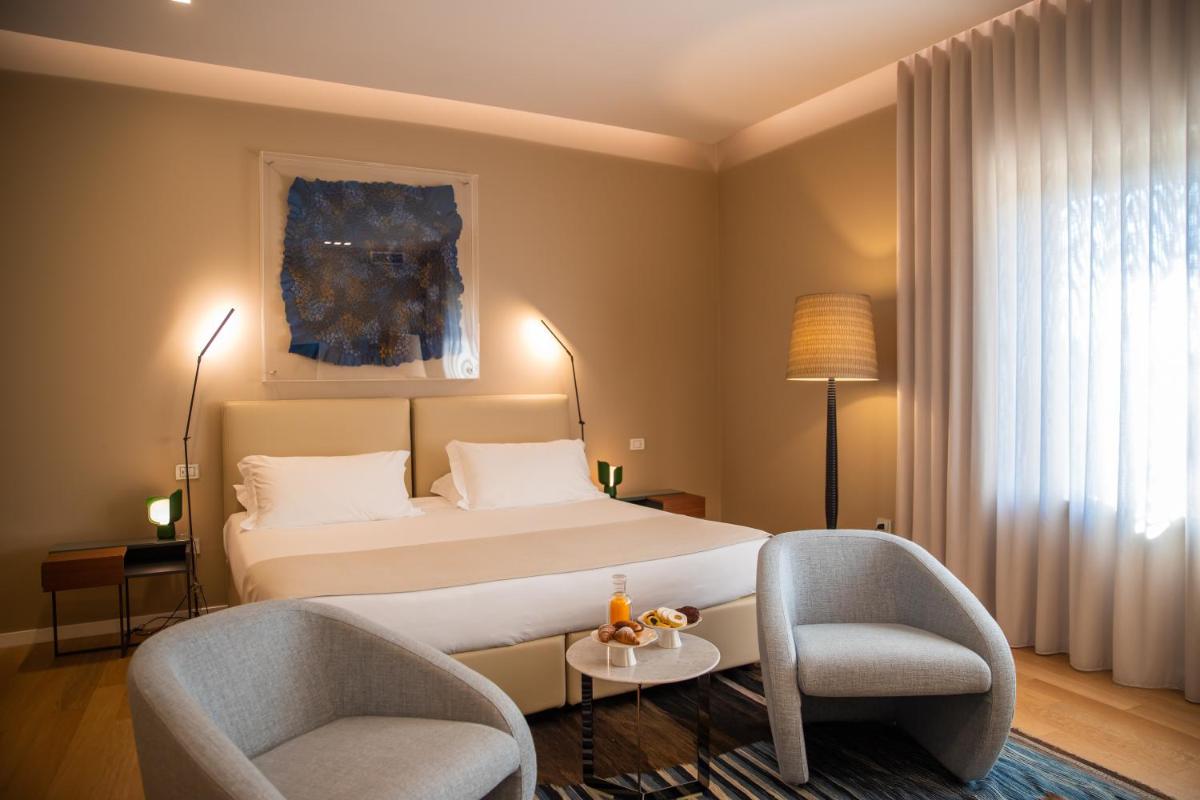 La Fiermontina Palazzo Bozzi Corso Hotel