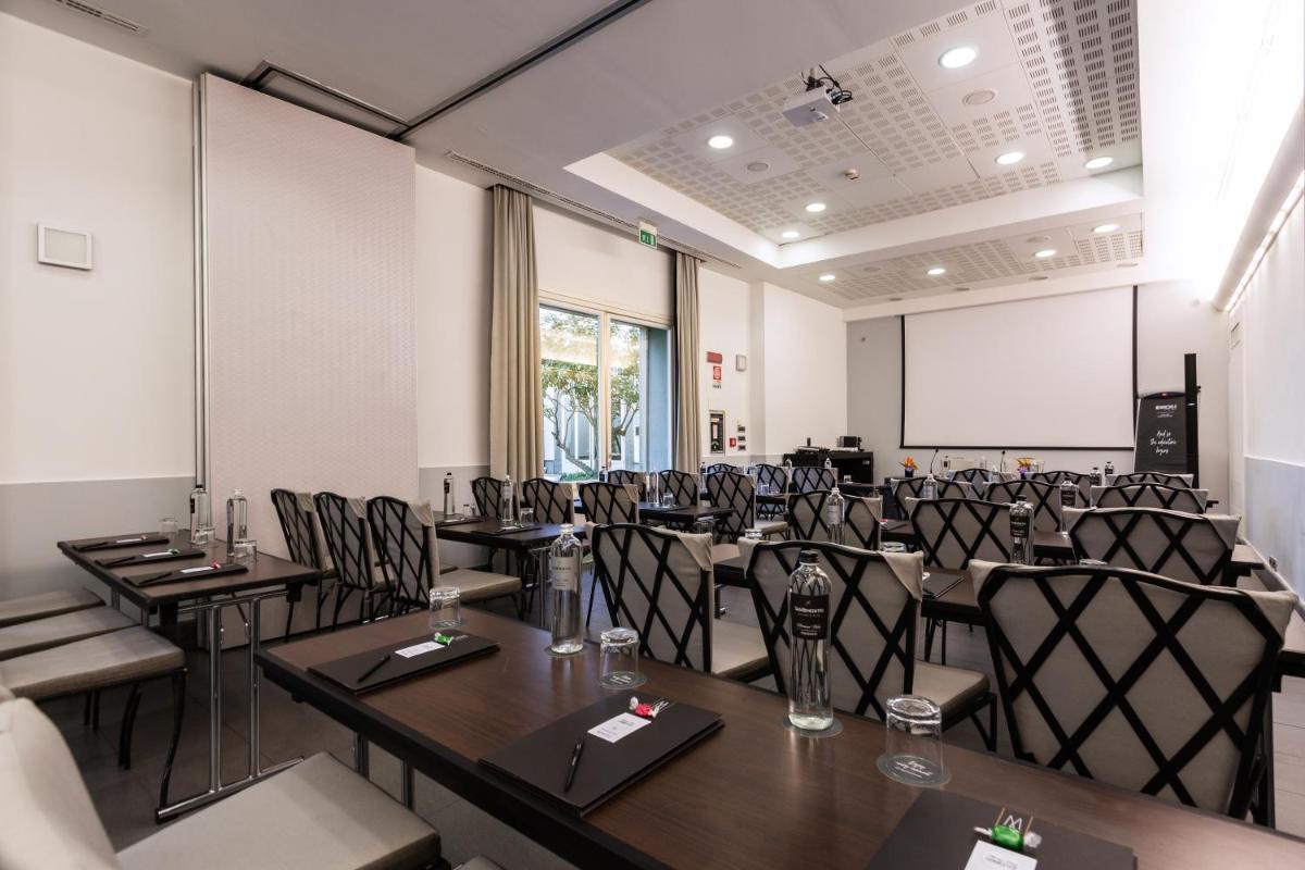 Palazzo Caracciolo Naples