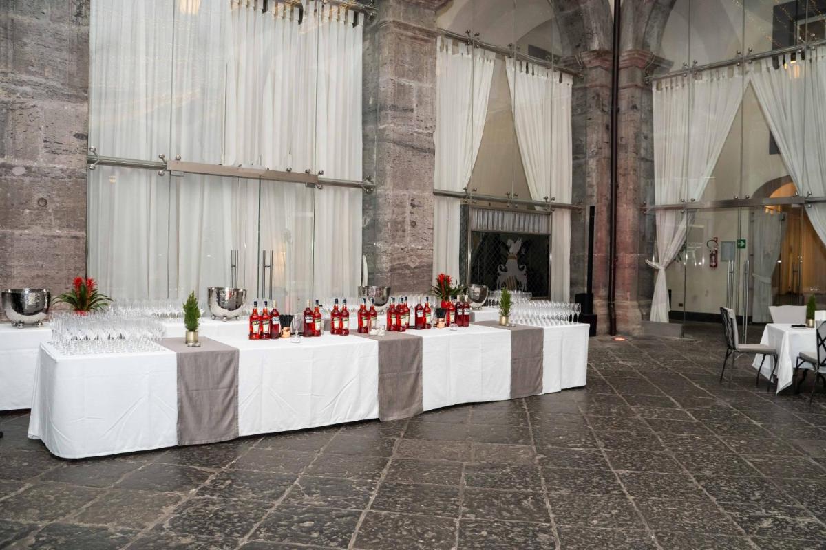 Palazzo Caracciolo Naples