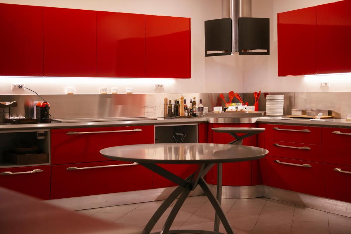 Palazzo Caracciolo Naples