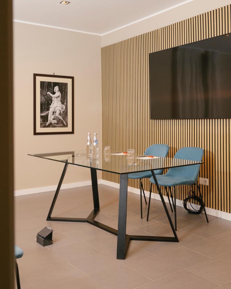 Palazzo Caracciolo Naples