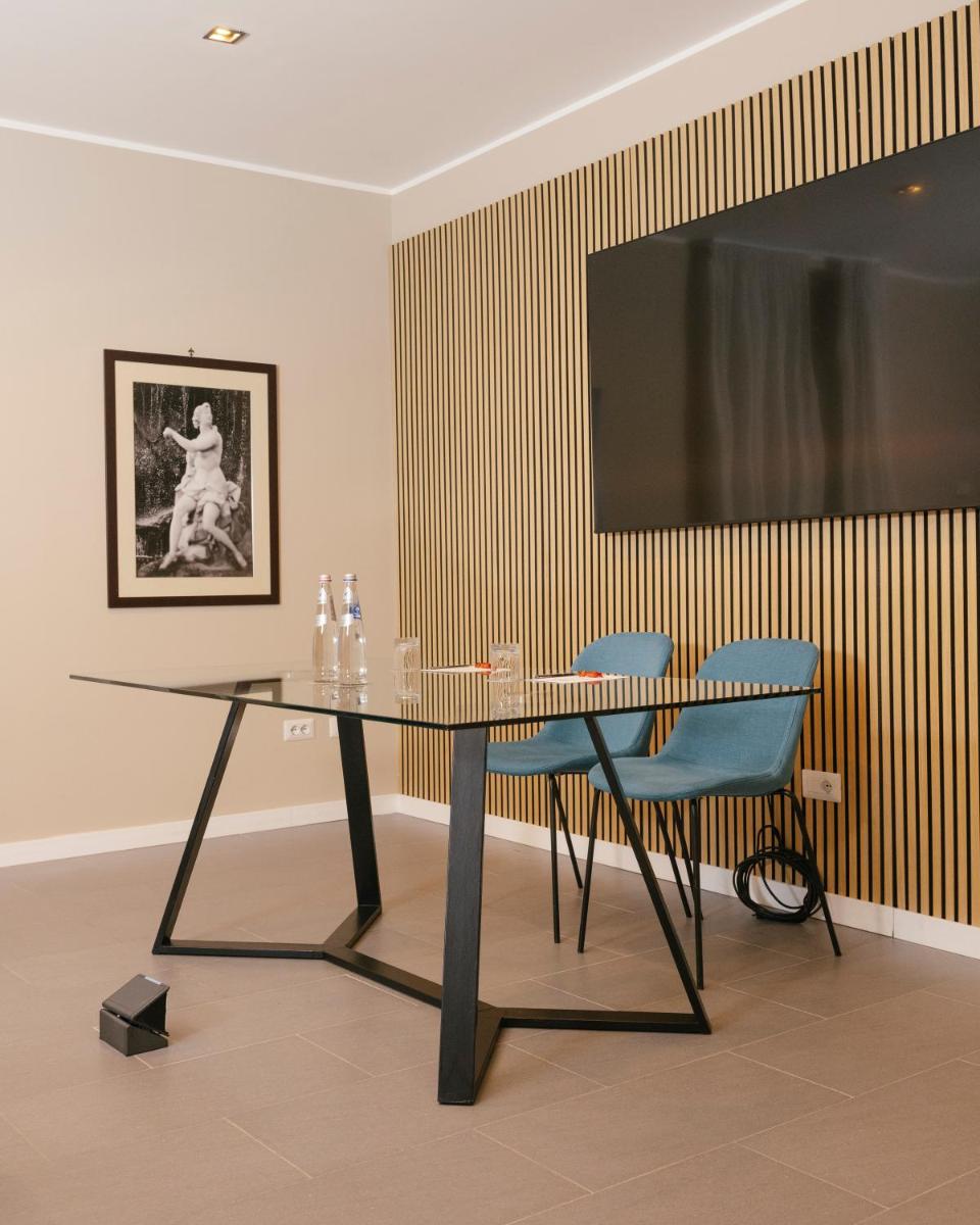 Palazzo Caracciolo Naples