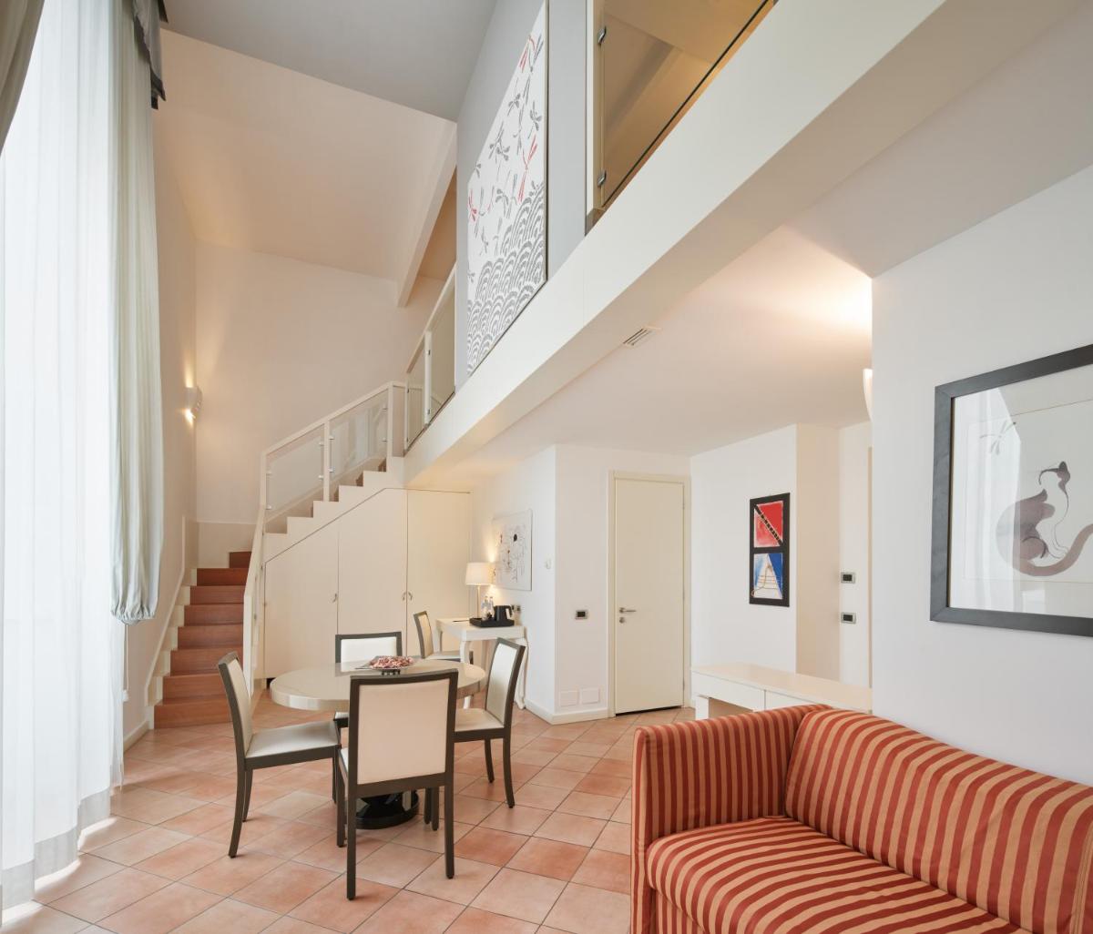 Palazzo Caracciolo Naples