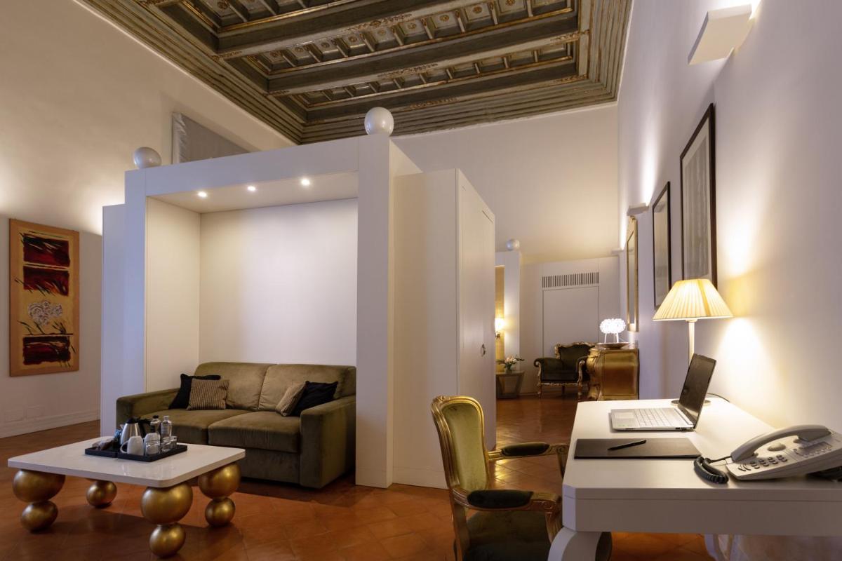 Palazzo Caracciolo Naples