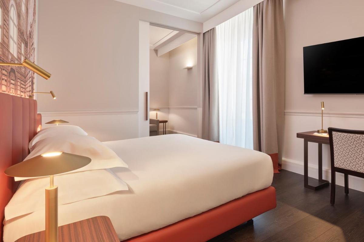 Palazzo Caracciolo Naples