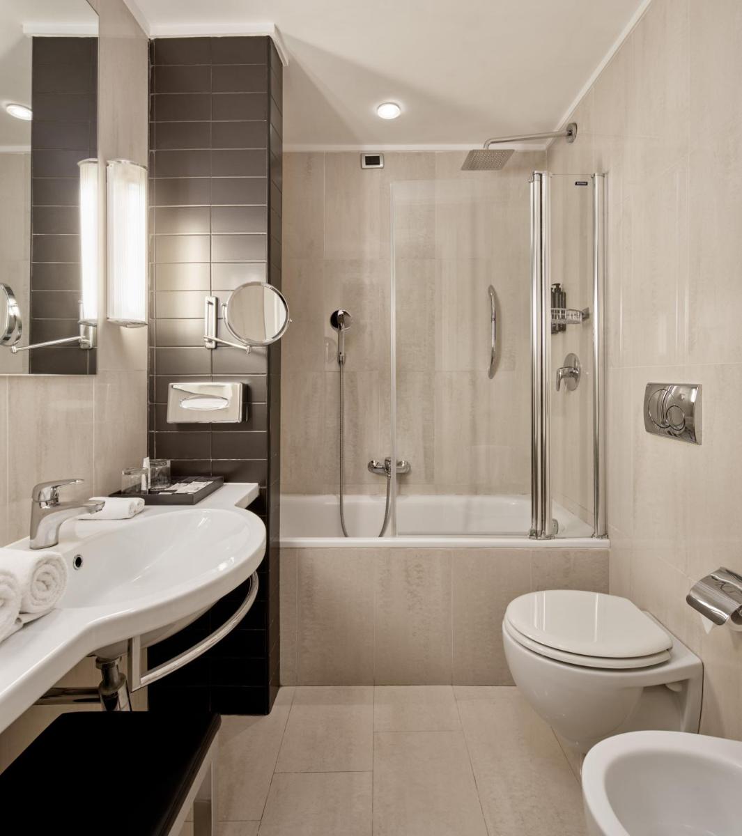 Palazzo Caracciolo Naples